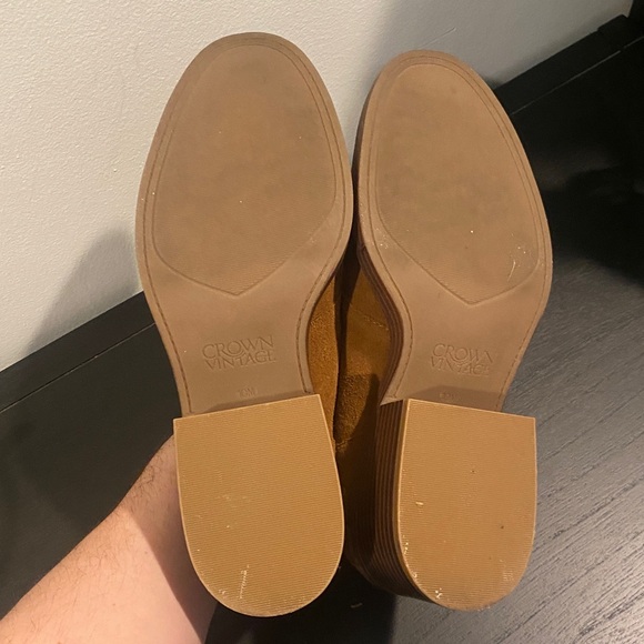 Extremely cool block-heel Tan Suede Women's Buck Shoes - Picture 5 of 5